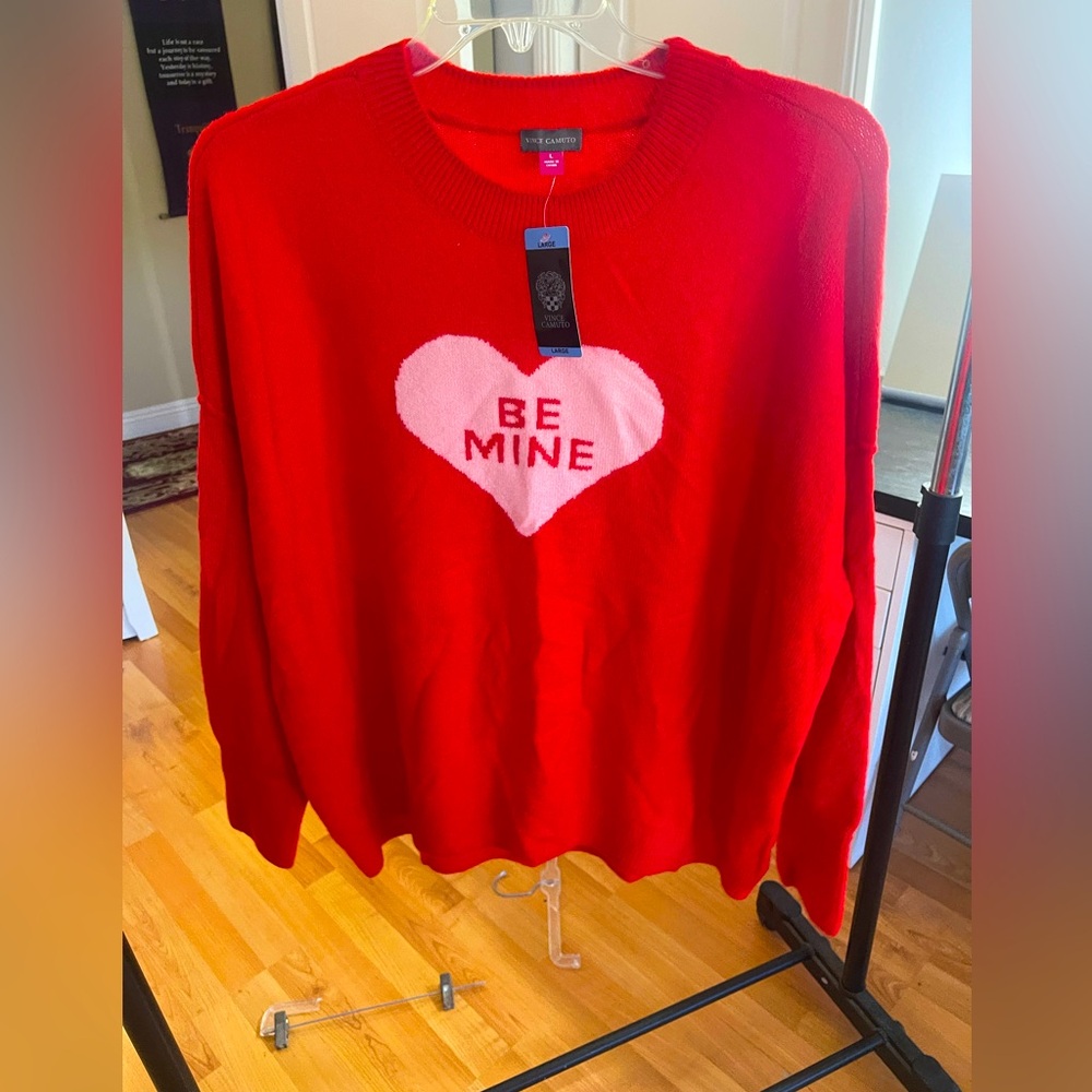 Vince Camuto Valentine sweater sz L NWT
